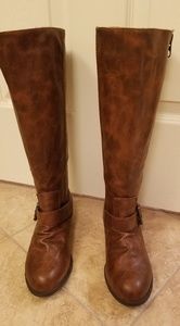 Women's Size 7 Boots